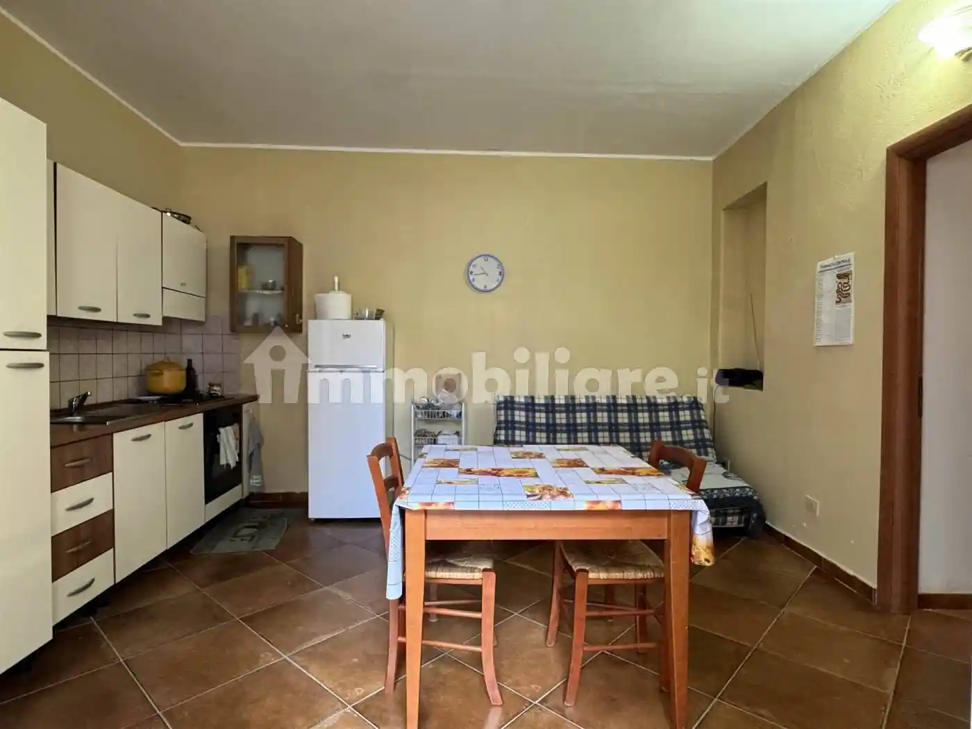 Appartamento in vendita a Paola