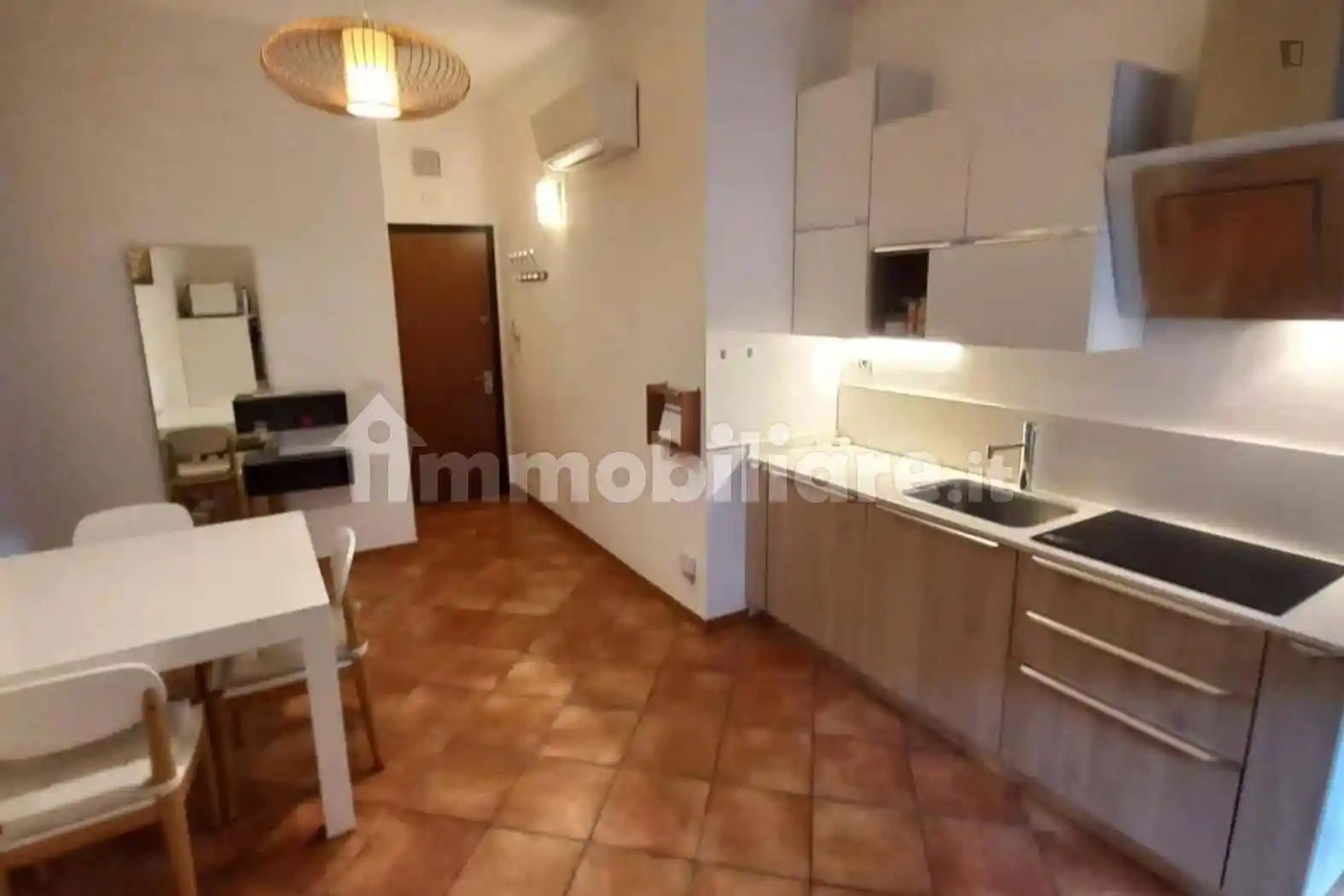 Appartamento in affitto a Bologna
