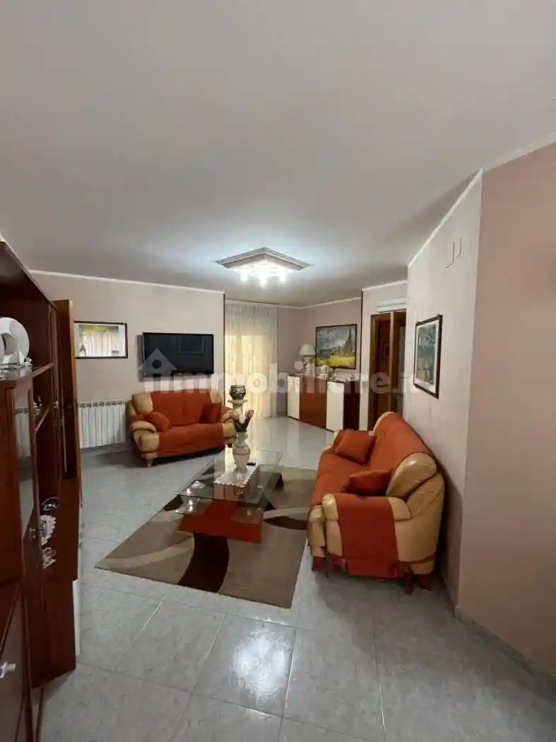 Appartamento in vendita a Floridia