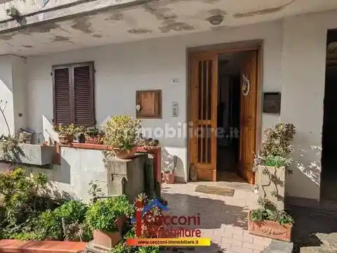 Appartamento in vendita a Lamporecchio