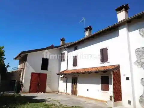 Rustico - Casale in vendita a Sagrado