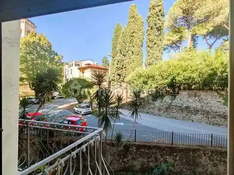 Appartamento in vendita a Carrara