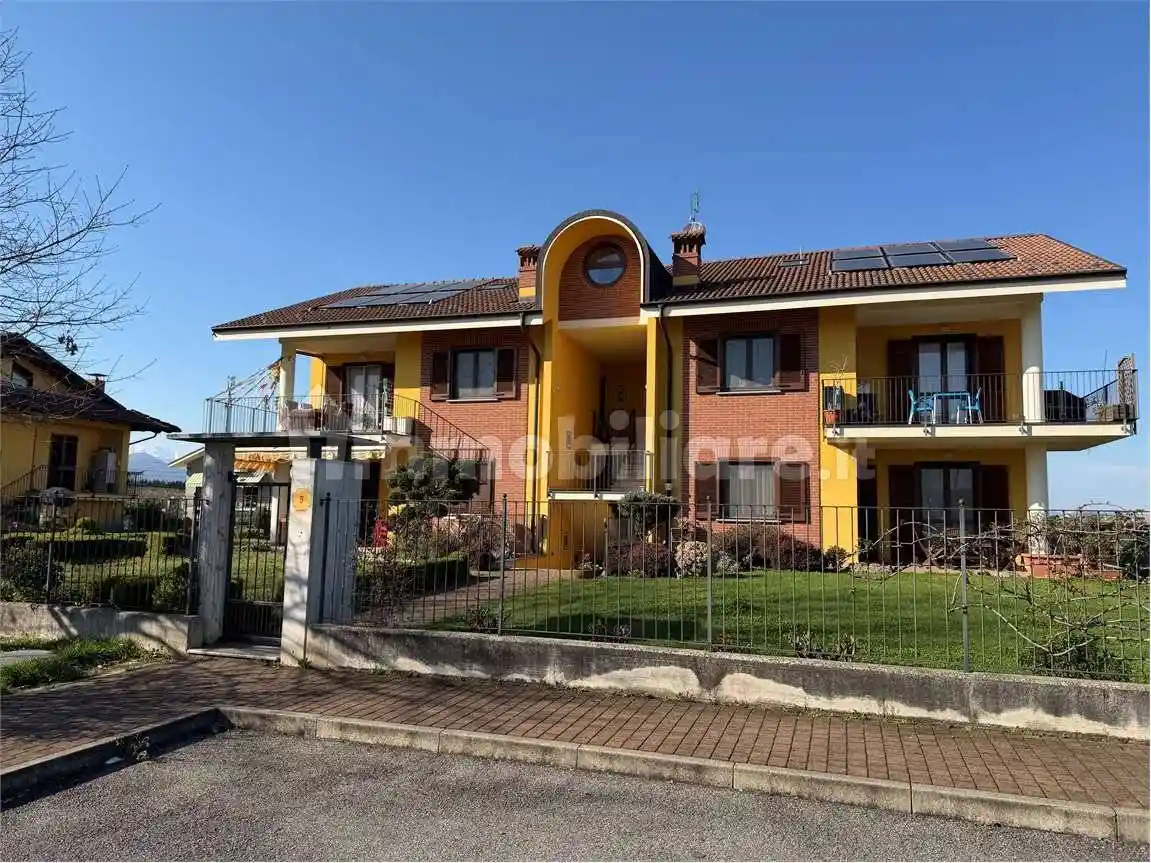 Appartamento in vendita a Cavour