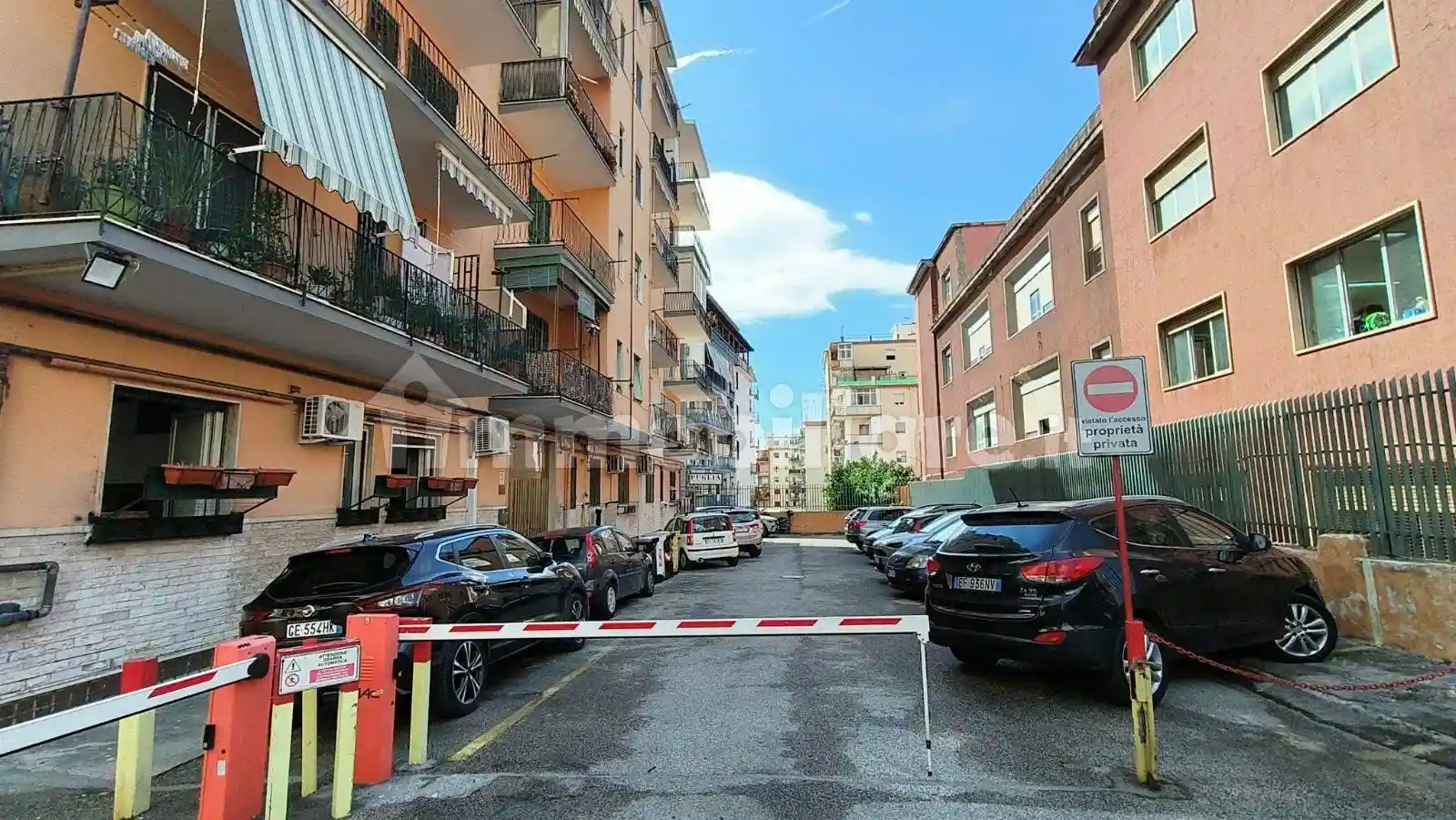 Appartamento in vendita a Napoli