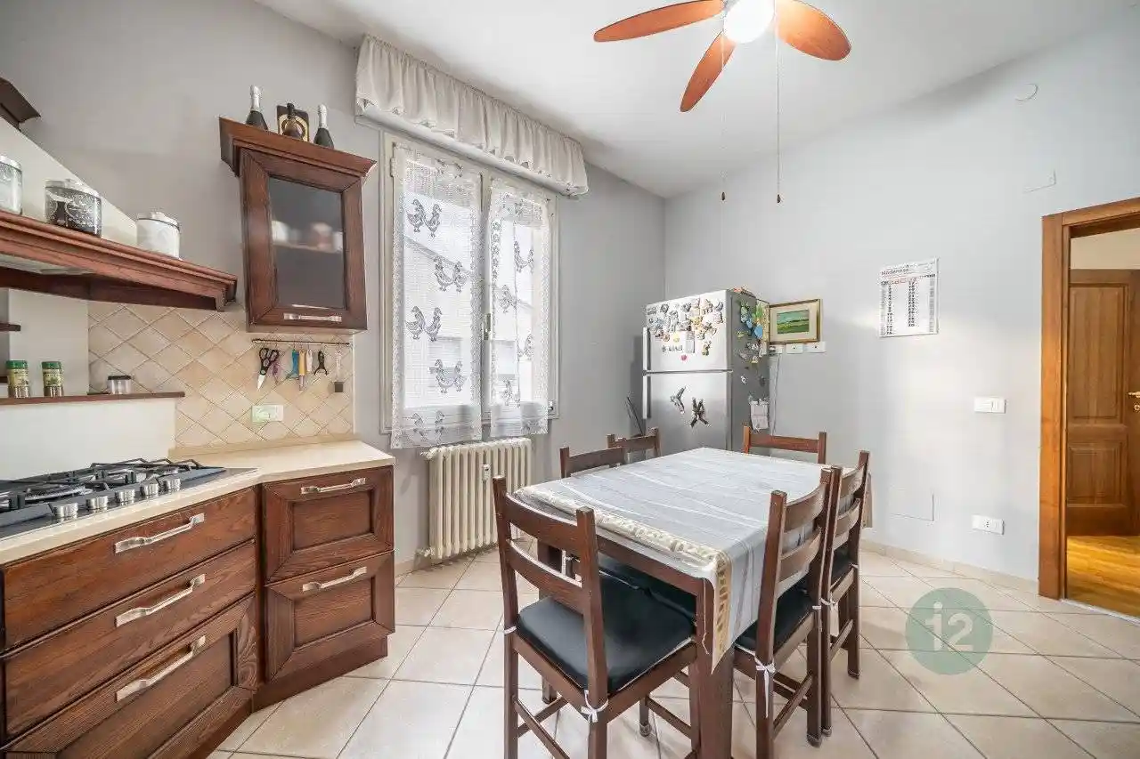 Appartamento in vendita a Modena