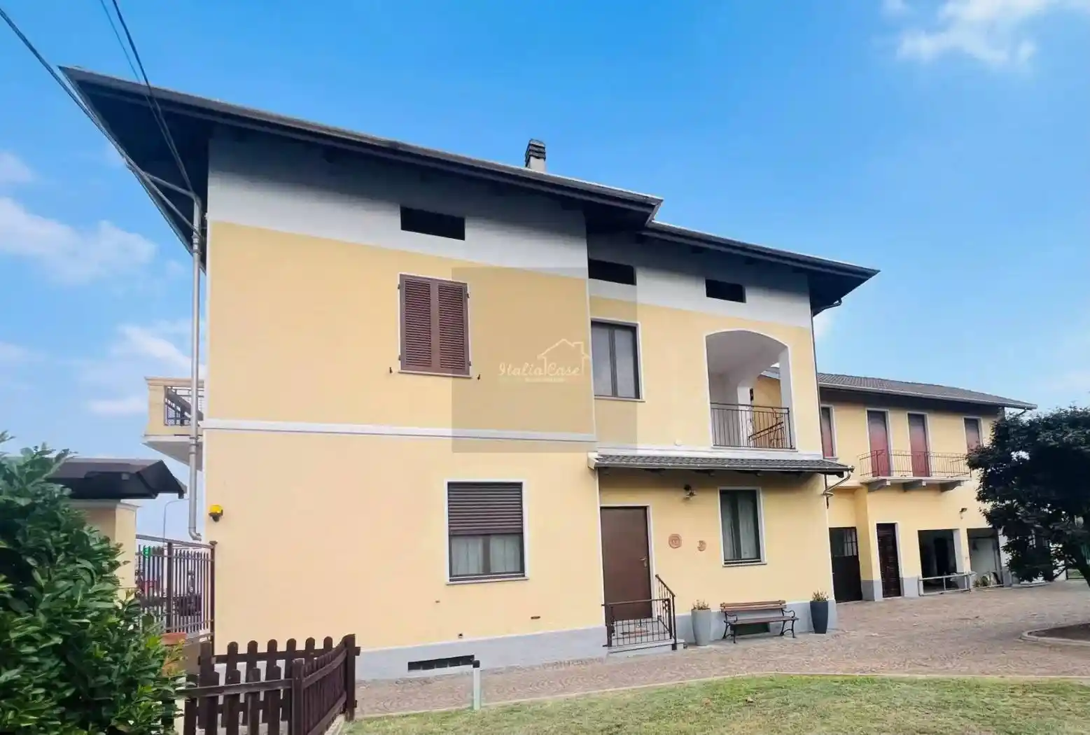 Casa indipendente in vendita a Quaregna Cerreto