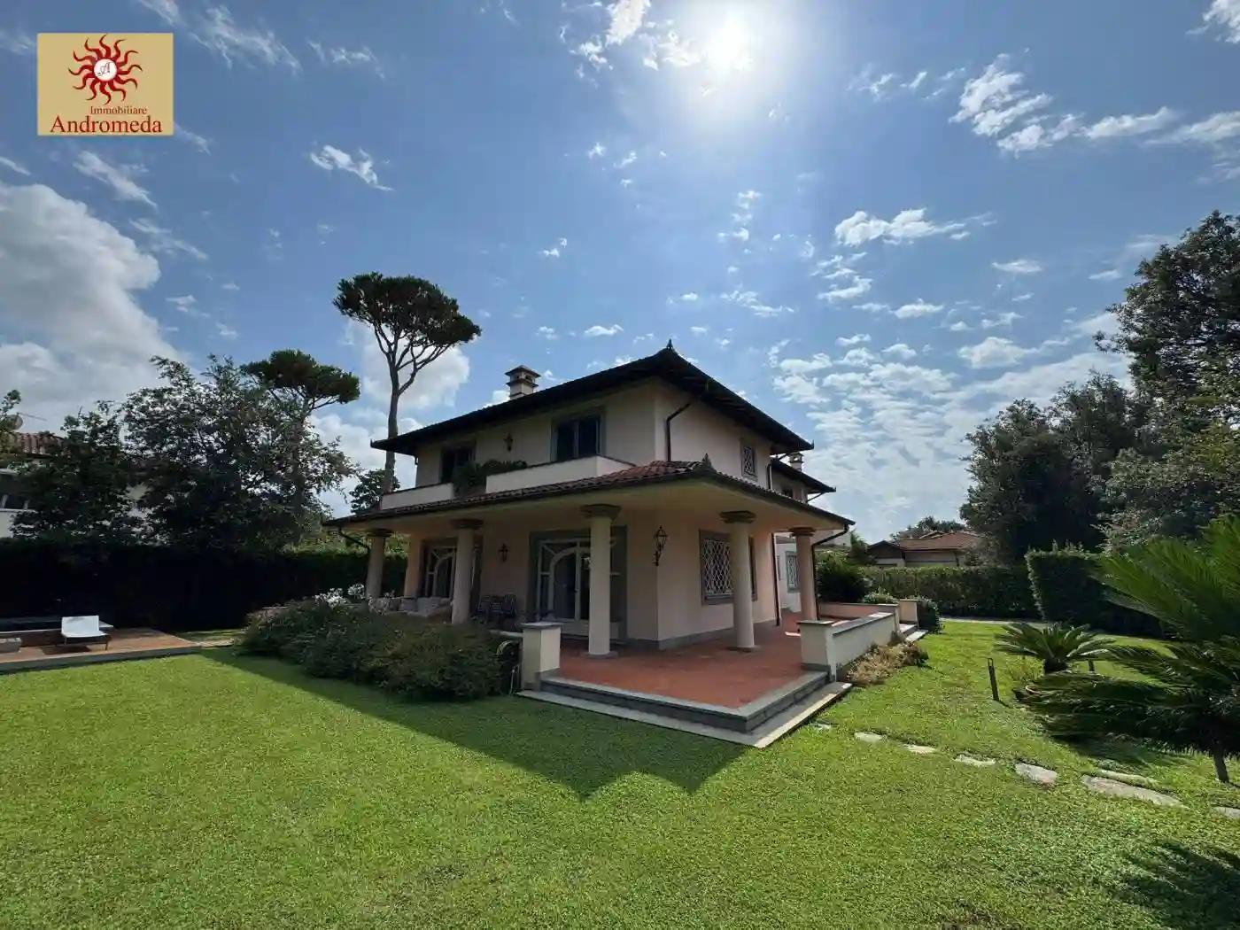 Villa - foto 2