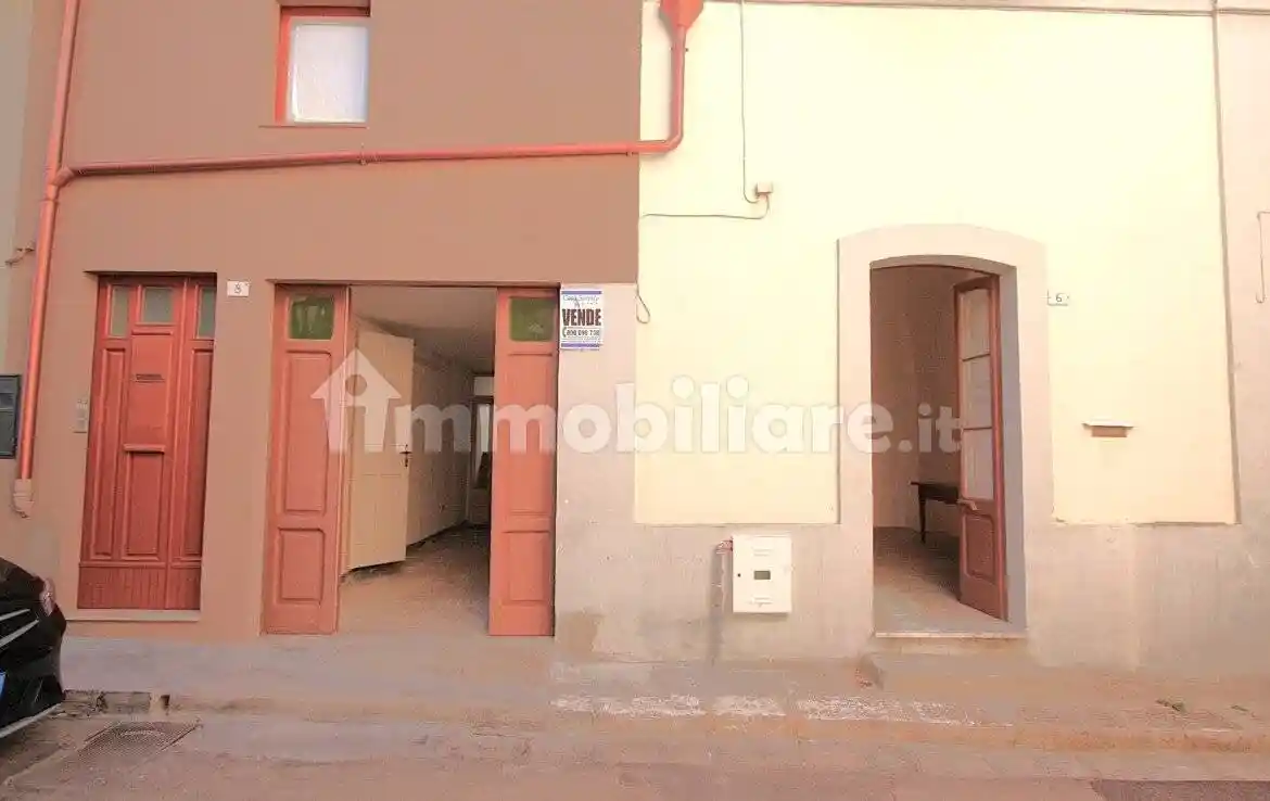 Casa indipendente in vendita a Parabita