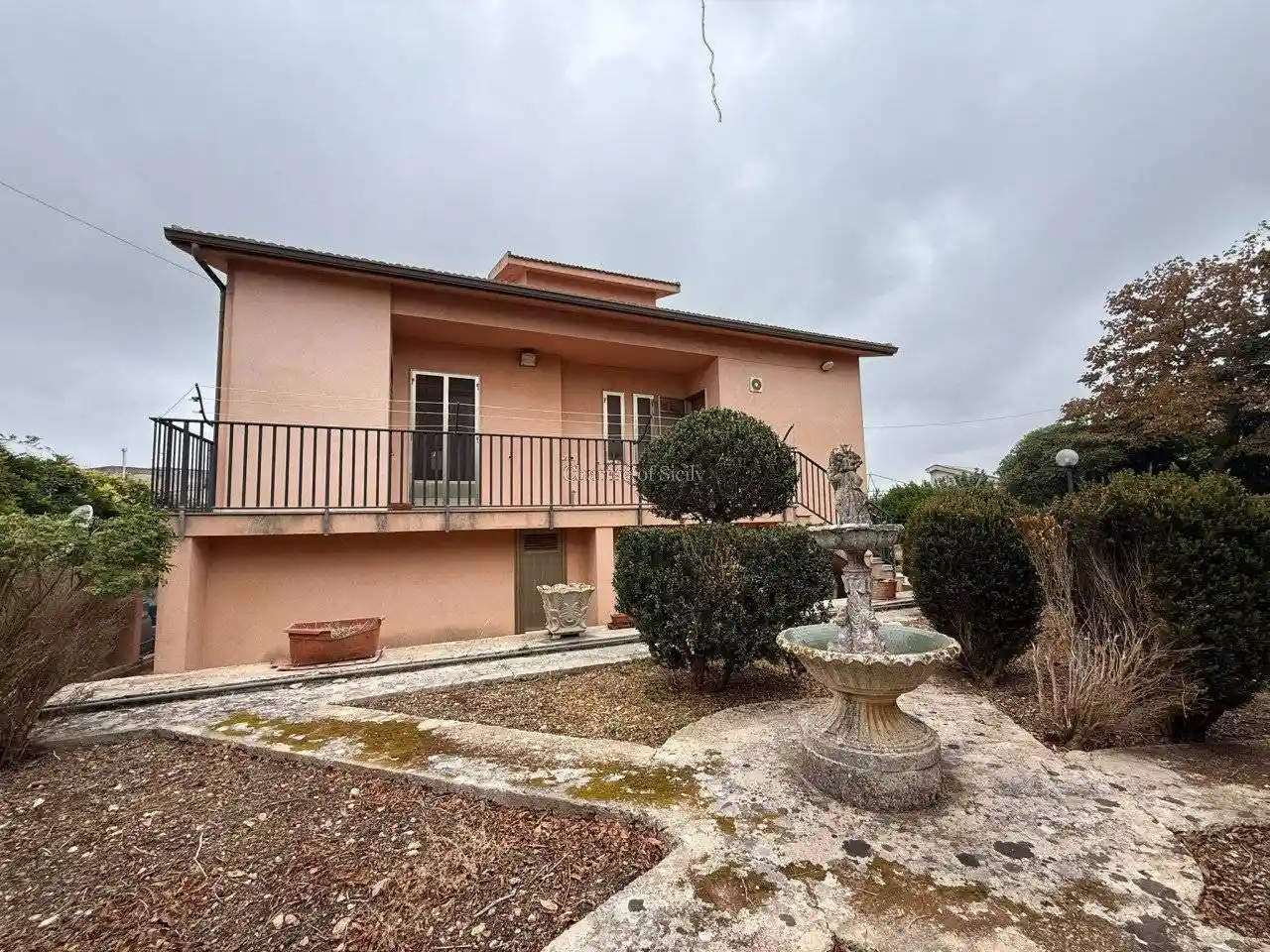 Casa indipendente in vendita a Modica