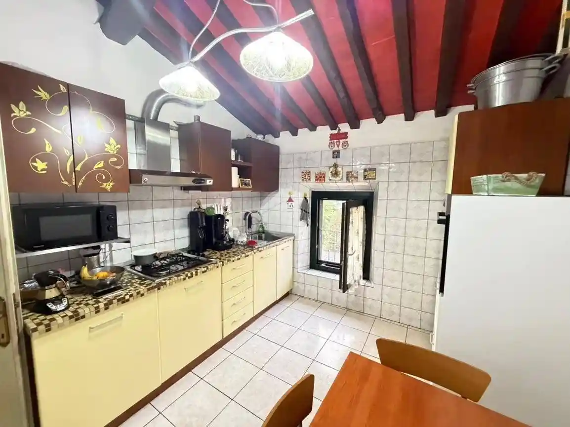 Appartamento in vendita a Massarosa