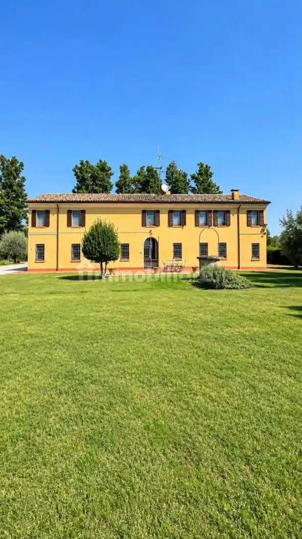 Villa in vendita a Ferrara