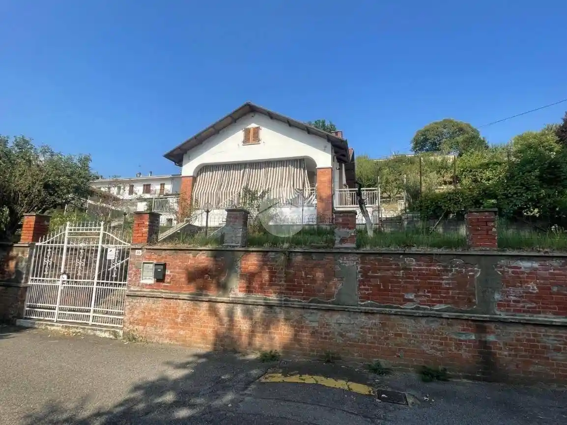 Villa in vendita a Castello di Annone
