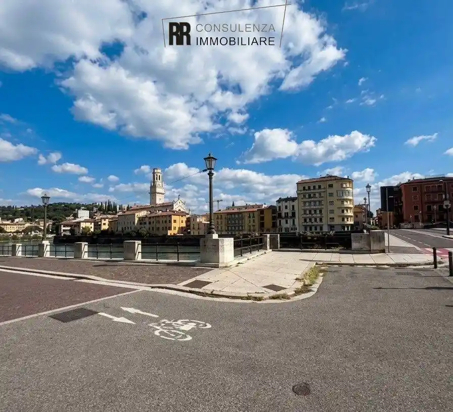 Appartamento in vendita a Verona