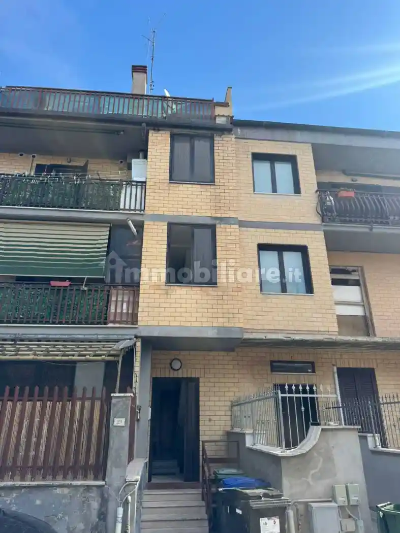 Appartamento in vendita a Guidonia Montecelio