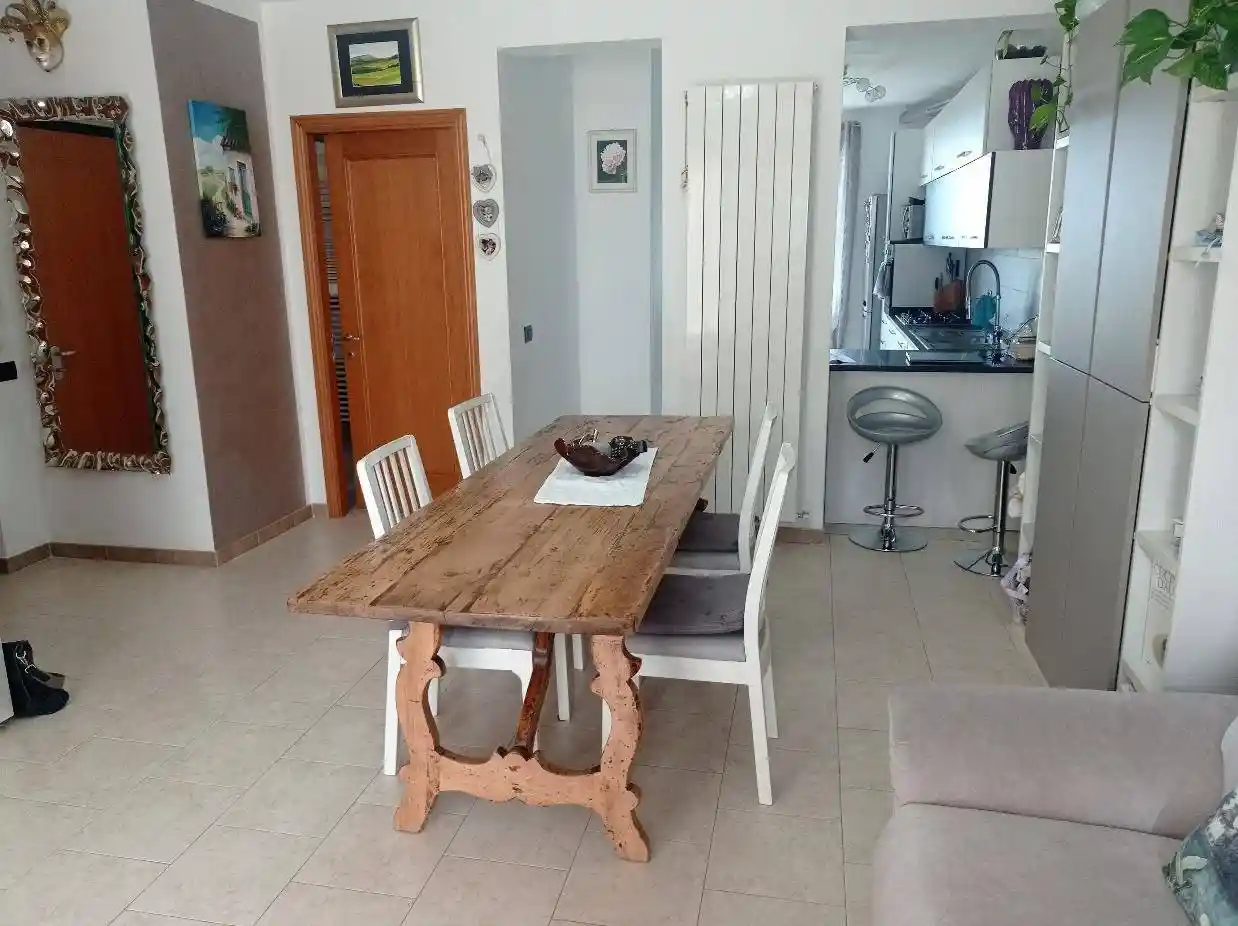 Appartamento in vendita a Casole d'Elsa