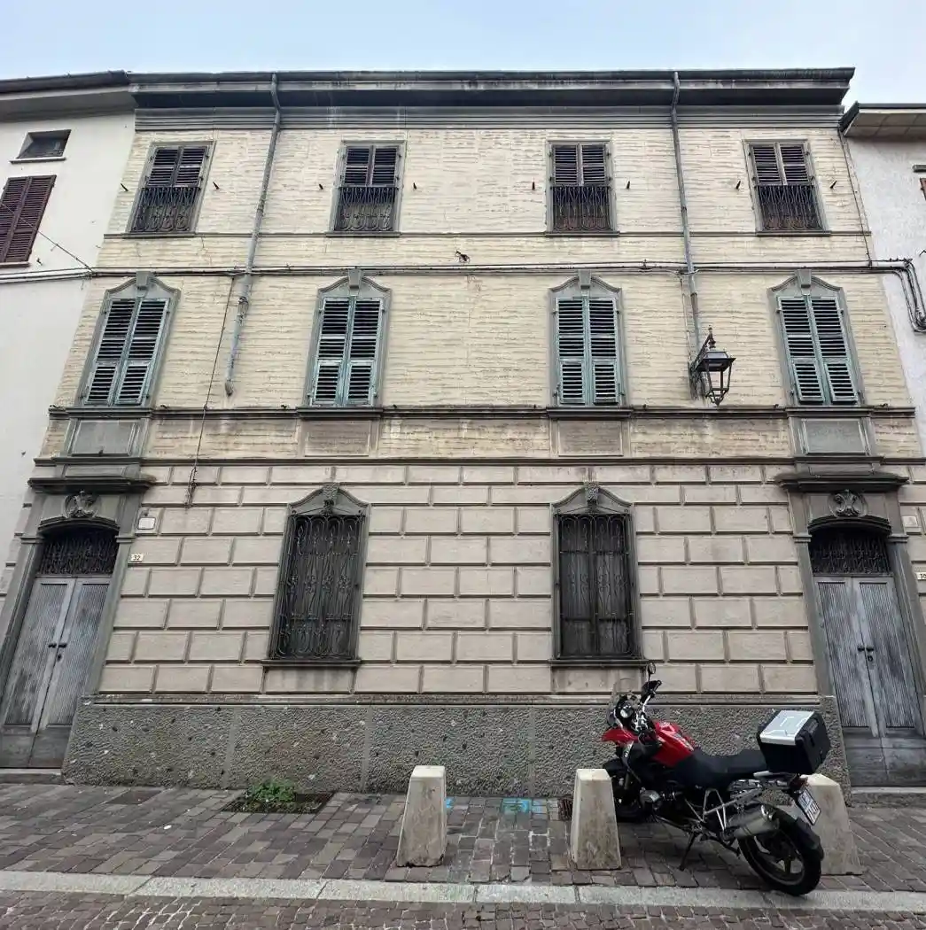 Palazzo - Edificio in vendita a Ponte dell'Olio