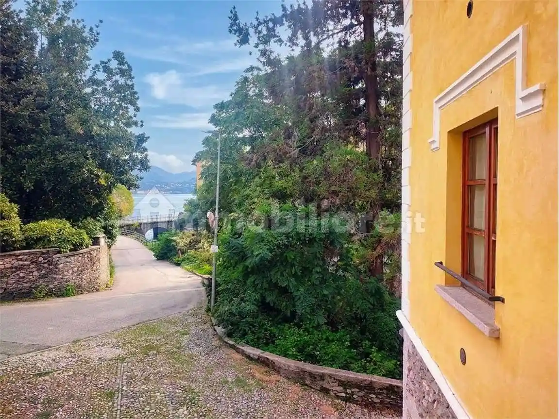 Appartamento in vendita a Ghiffa