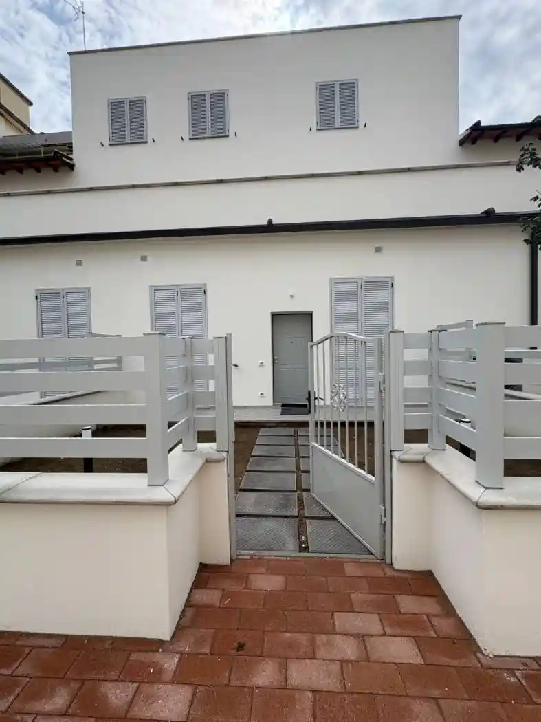 Casa indipendente in vendita a Firenze