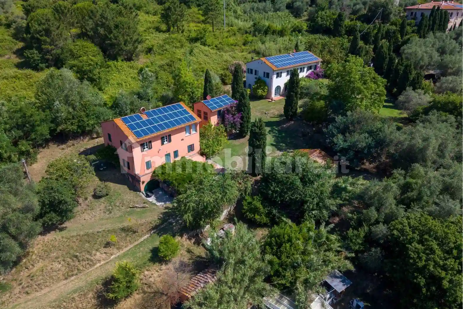 Villa - foto 2
