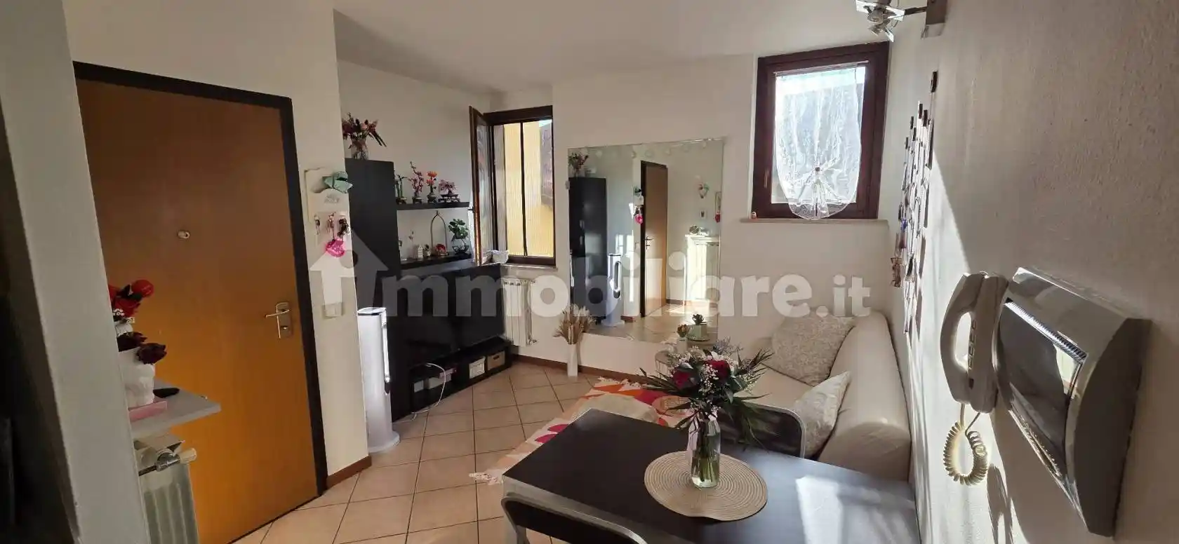 Appartamento in affitto a Almè