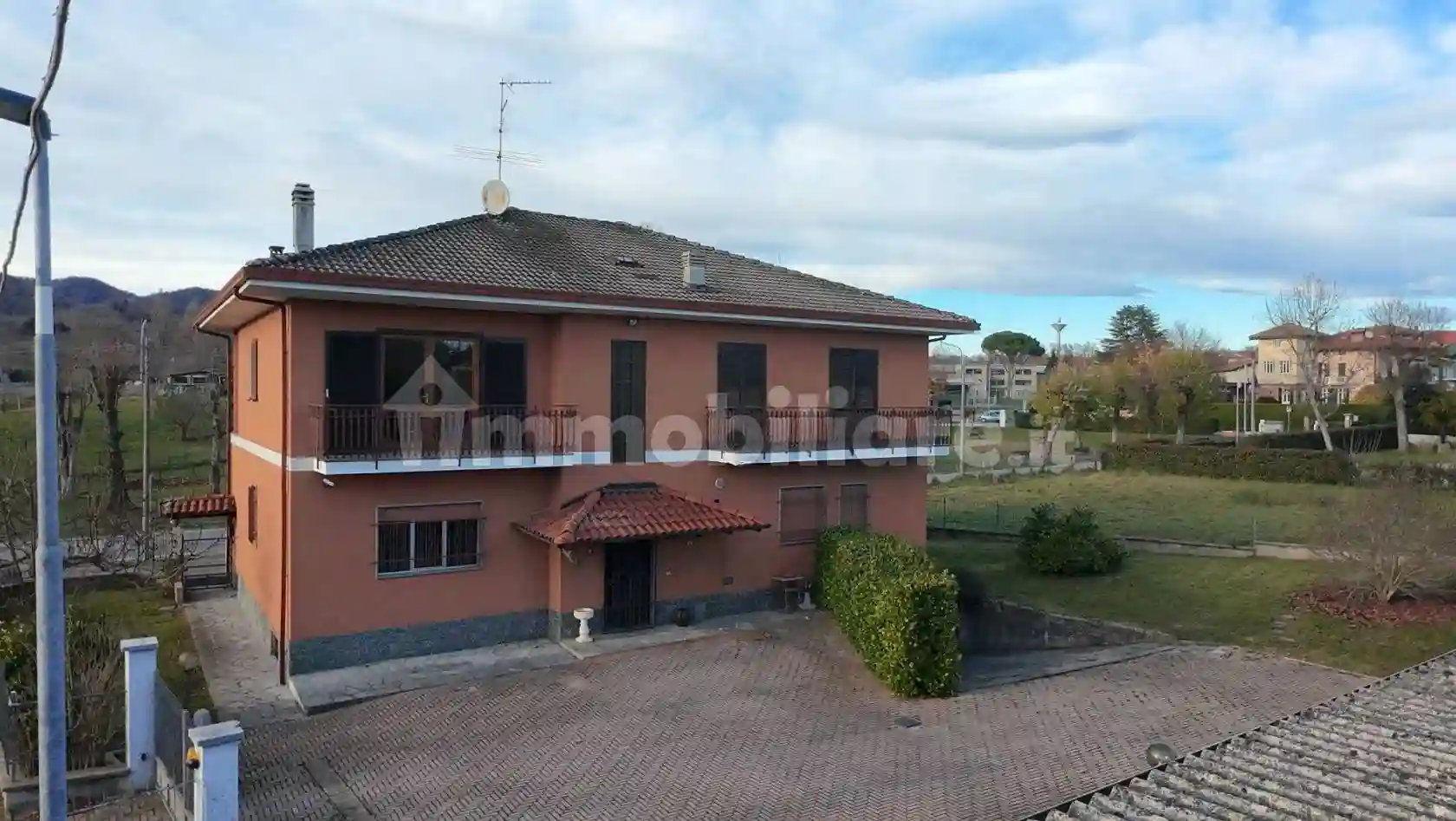 Villa - foto 2