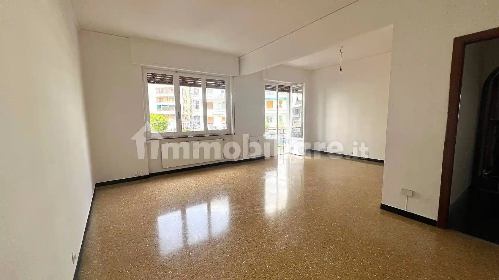 Appartamento in vendita a Genova