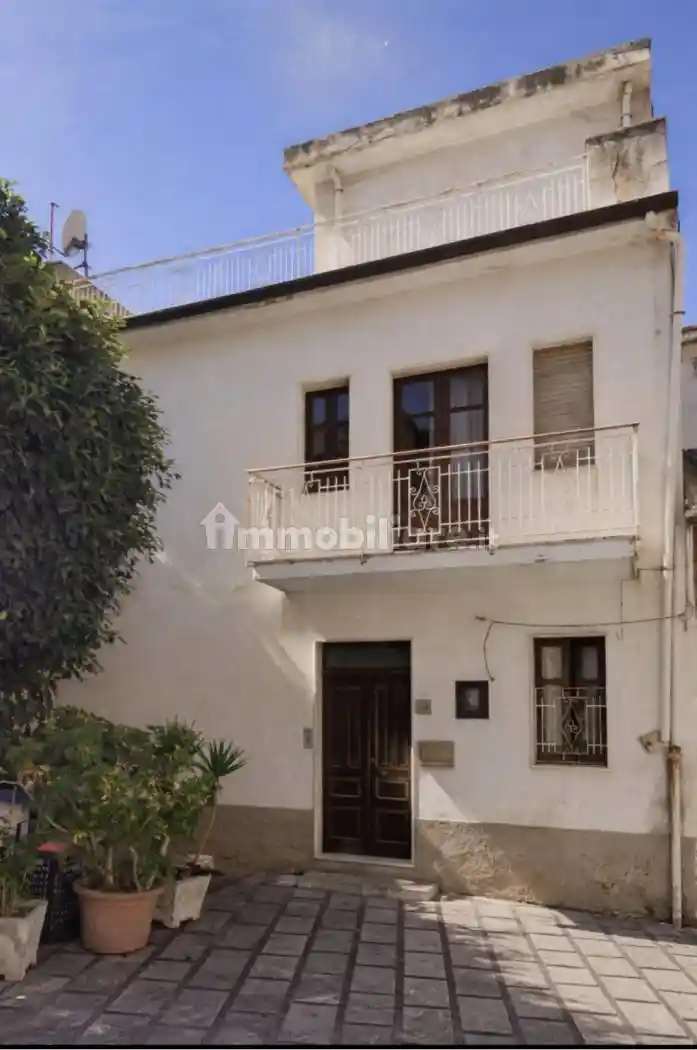 Casa indipendente in vendita a San Marco d'Alunzio