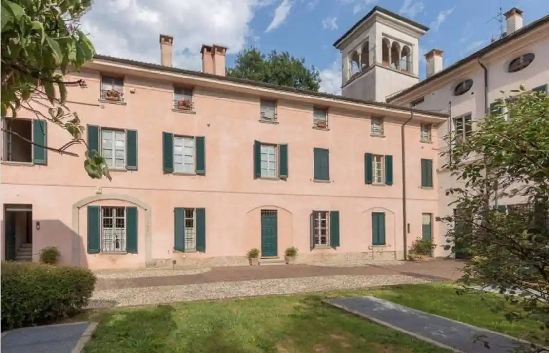 Villa in vendita a Triuggio