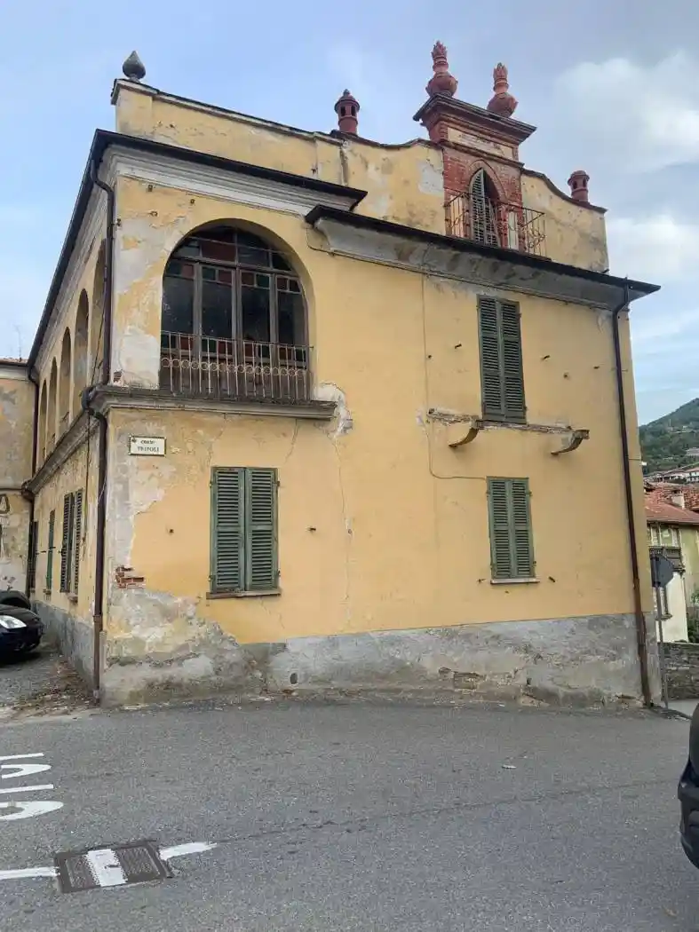 Casa indipendente in vendita a Cortemilia