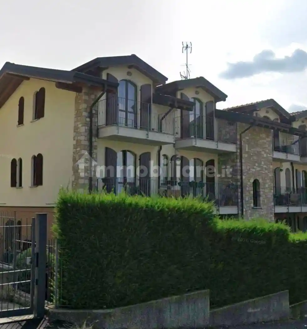 Appartamento in vendita a Calco
