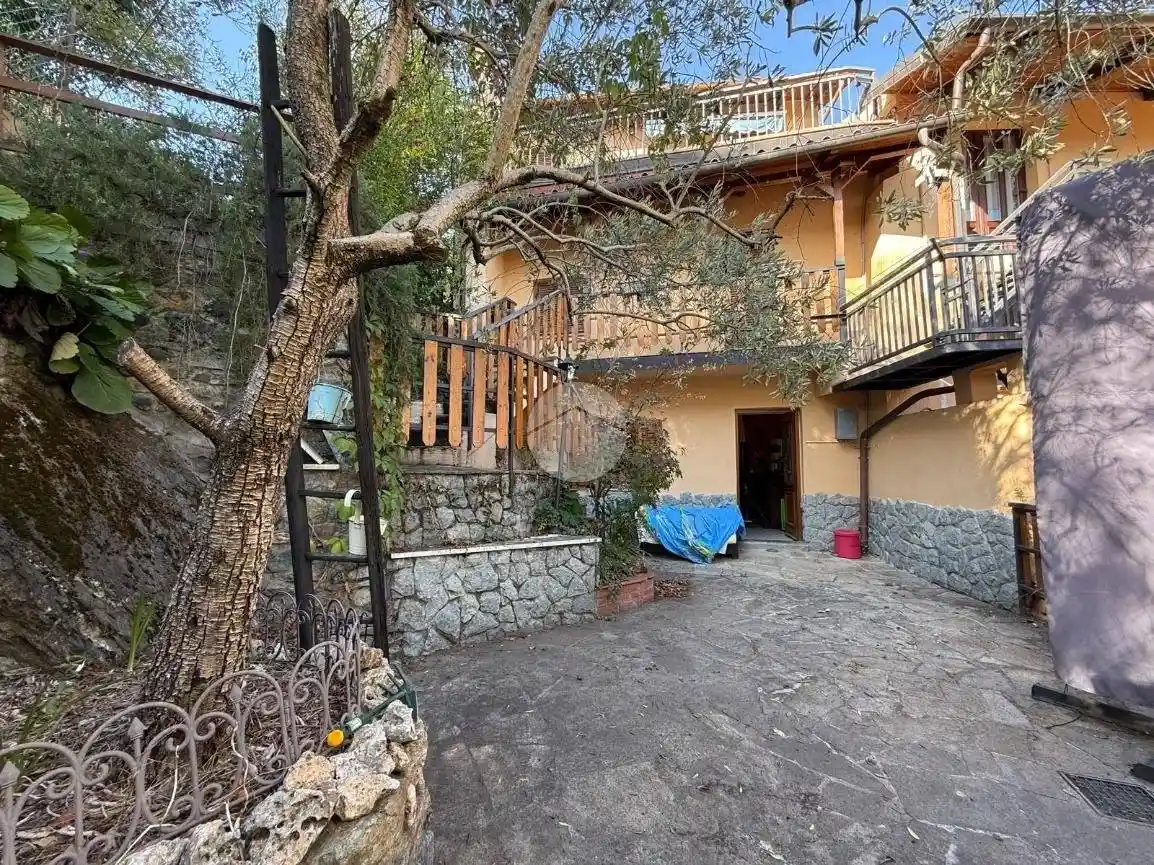 Casa indipendente in vendita a Villar Dora