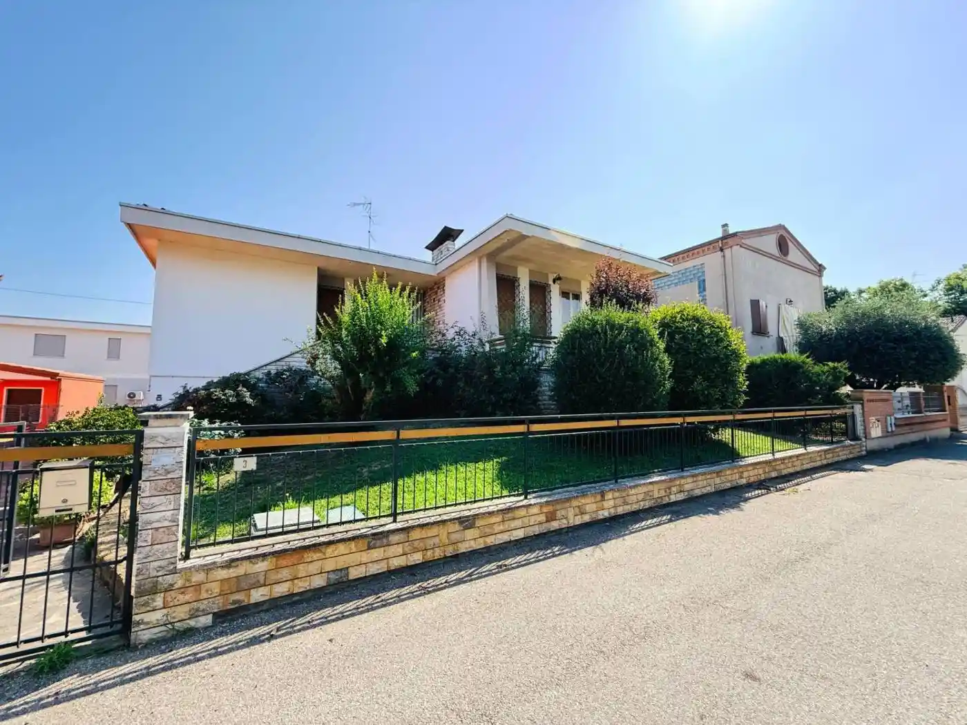 Villa in vendita a Poggio Rusco