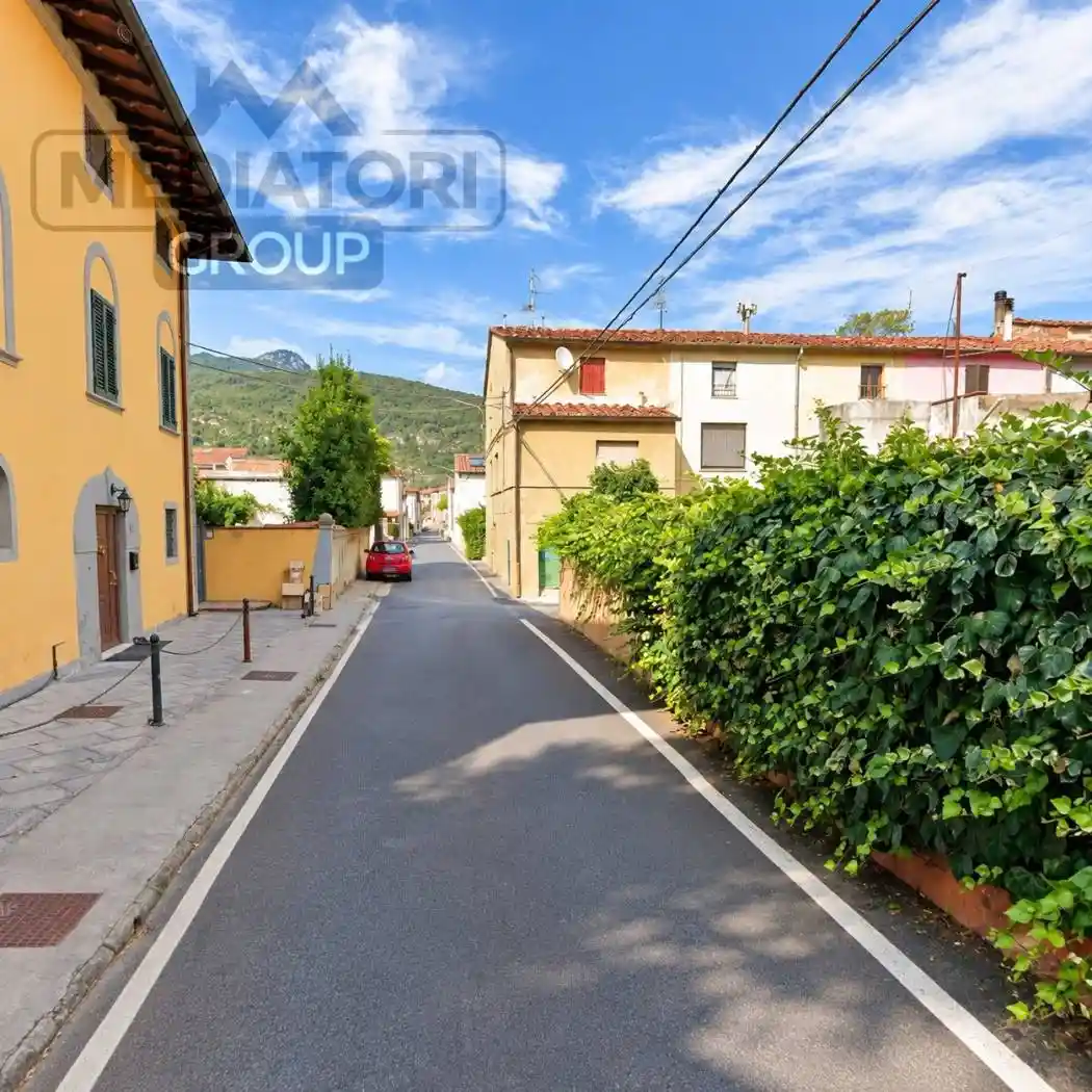 Loft in vendita a Cascina