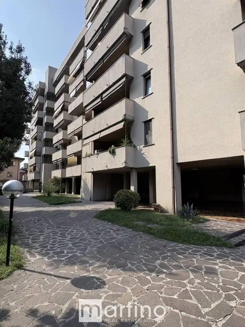 Appartamento in vendita a Nova Milanese