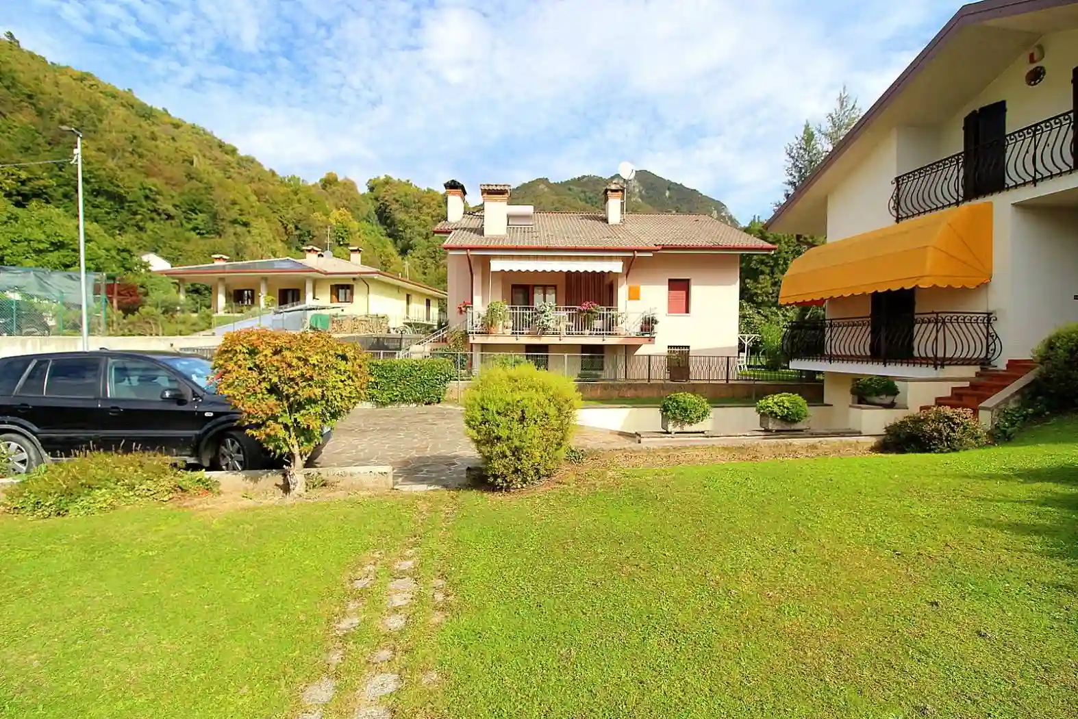 Villa - foto 2