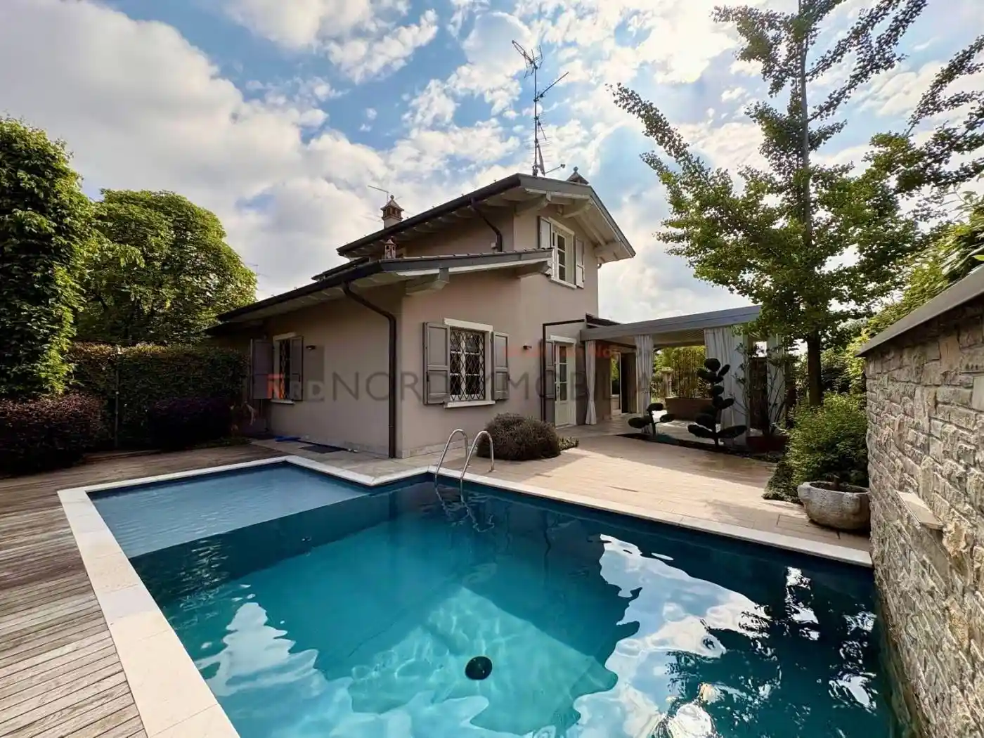 Villa in vendita a Ospitaletto