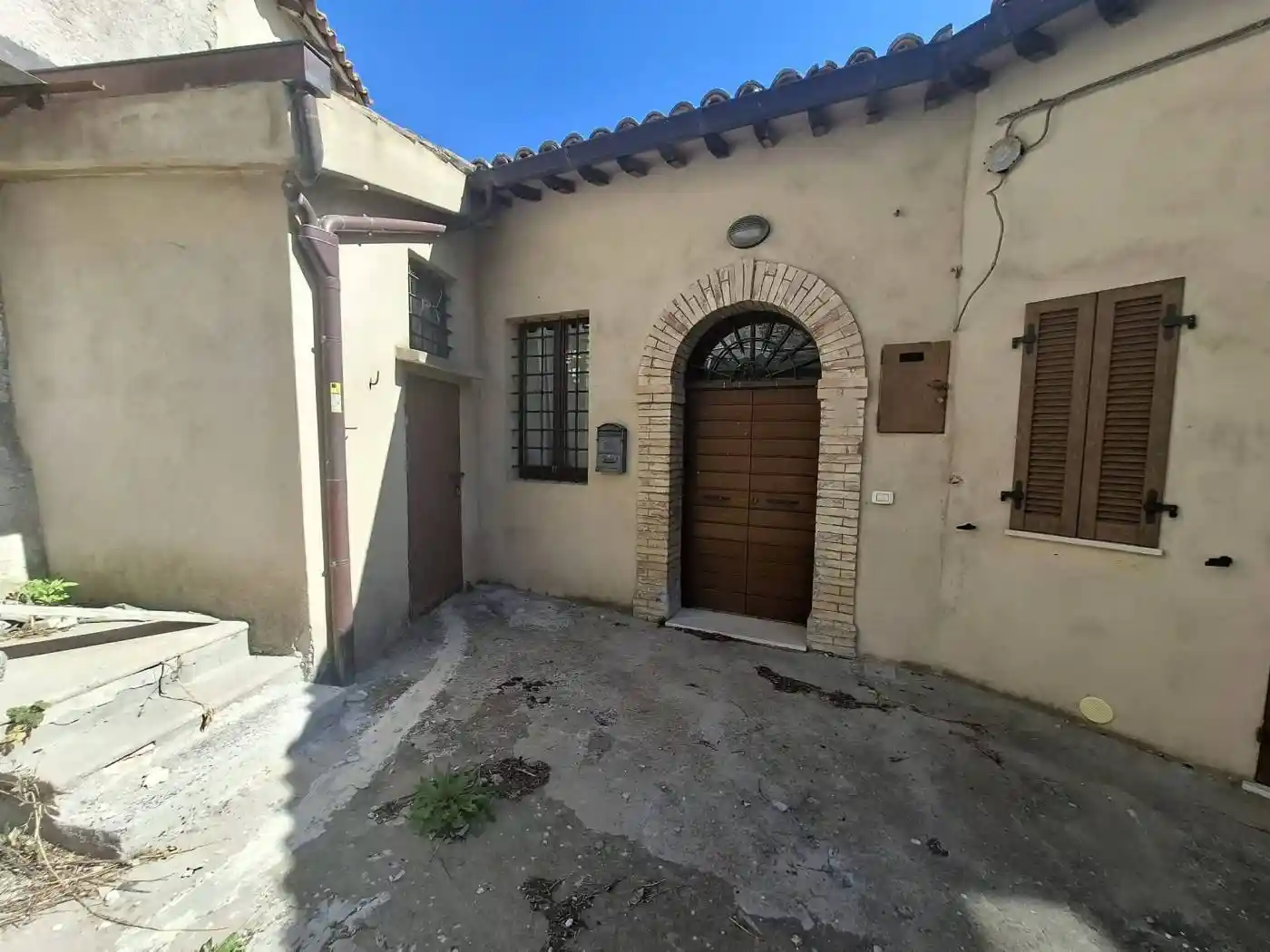 Casa indipendente in vendita a Campello sul Clitunno