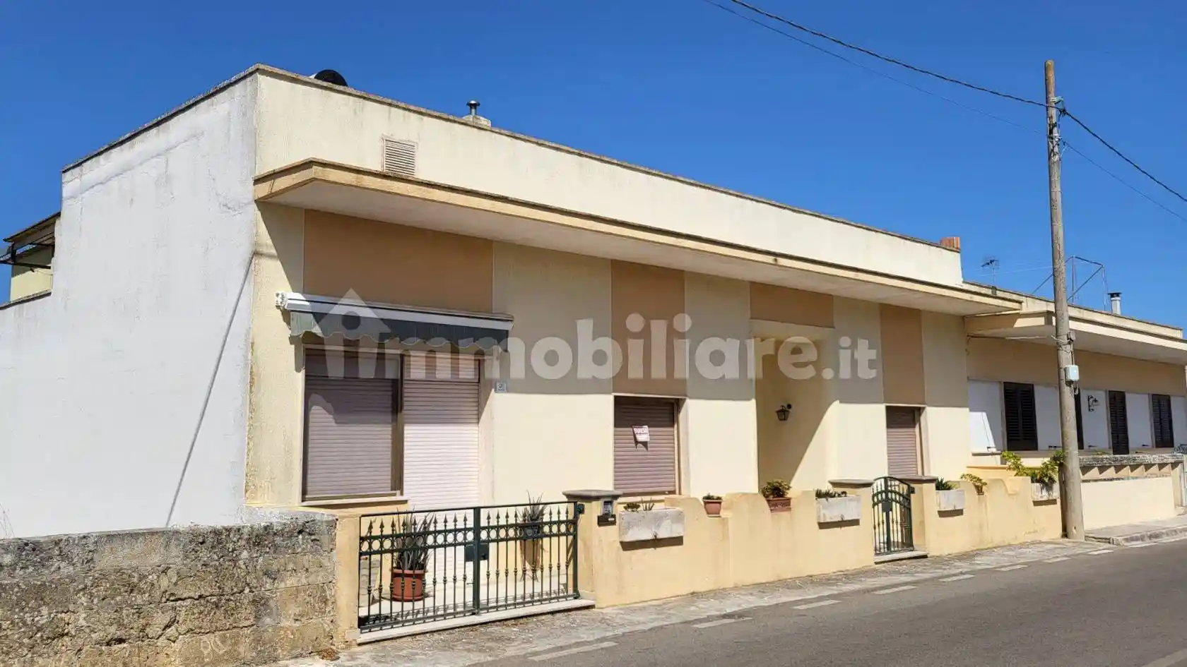 Casa indipendente in vendita a Montesano Salentino