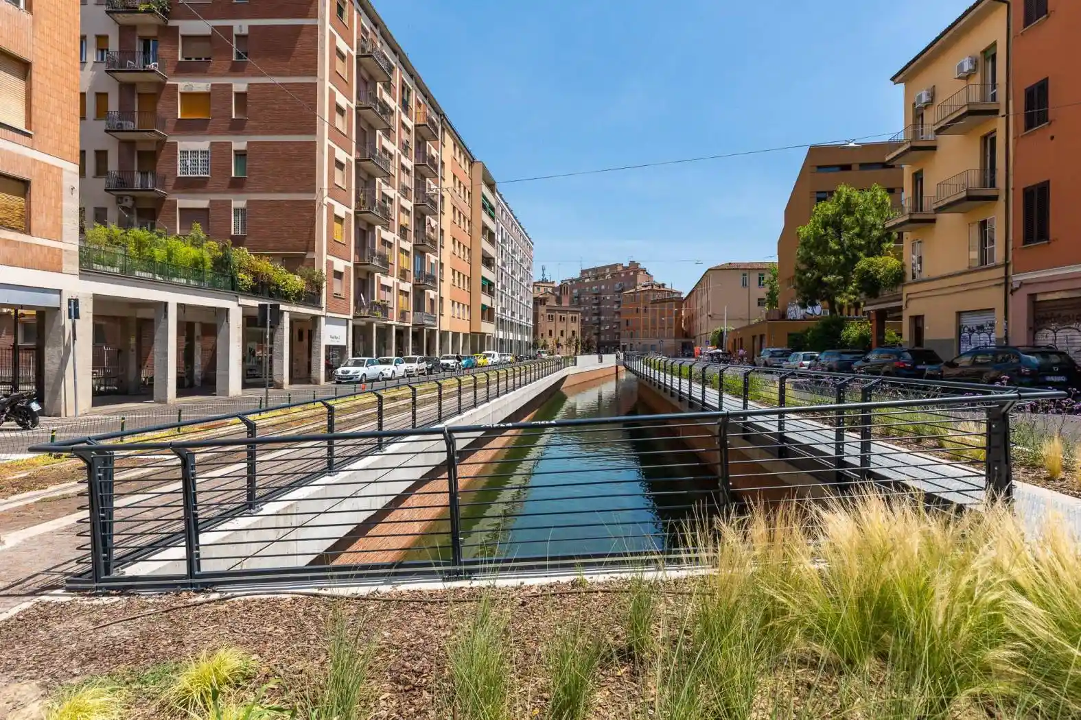 Palazzo - Edificio in vendita a Bologna