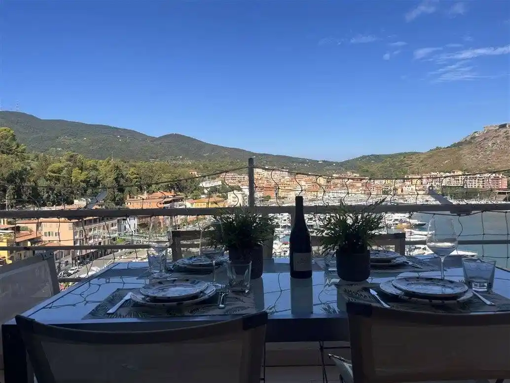 Appartamento in vendita a Monte Argentario