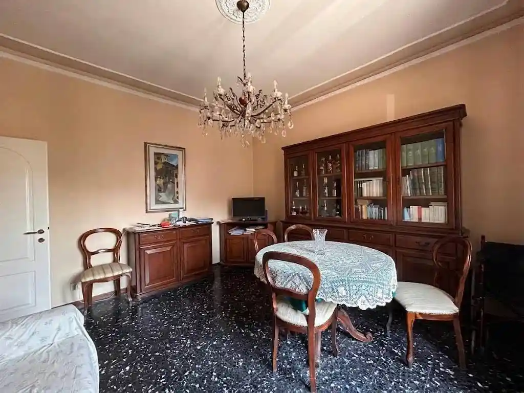 Appartamento in vendita a Reggio Emilia