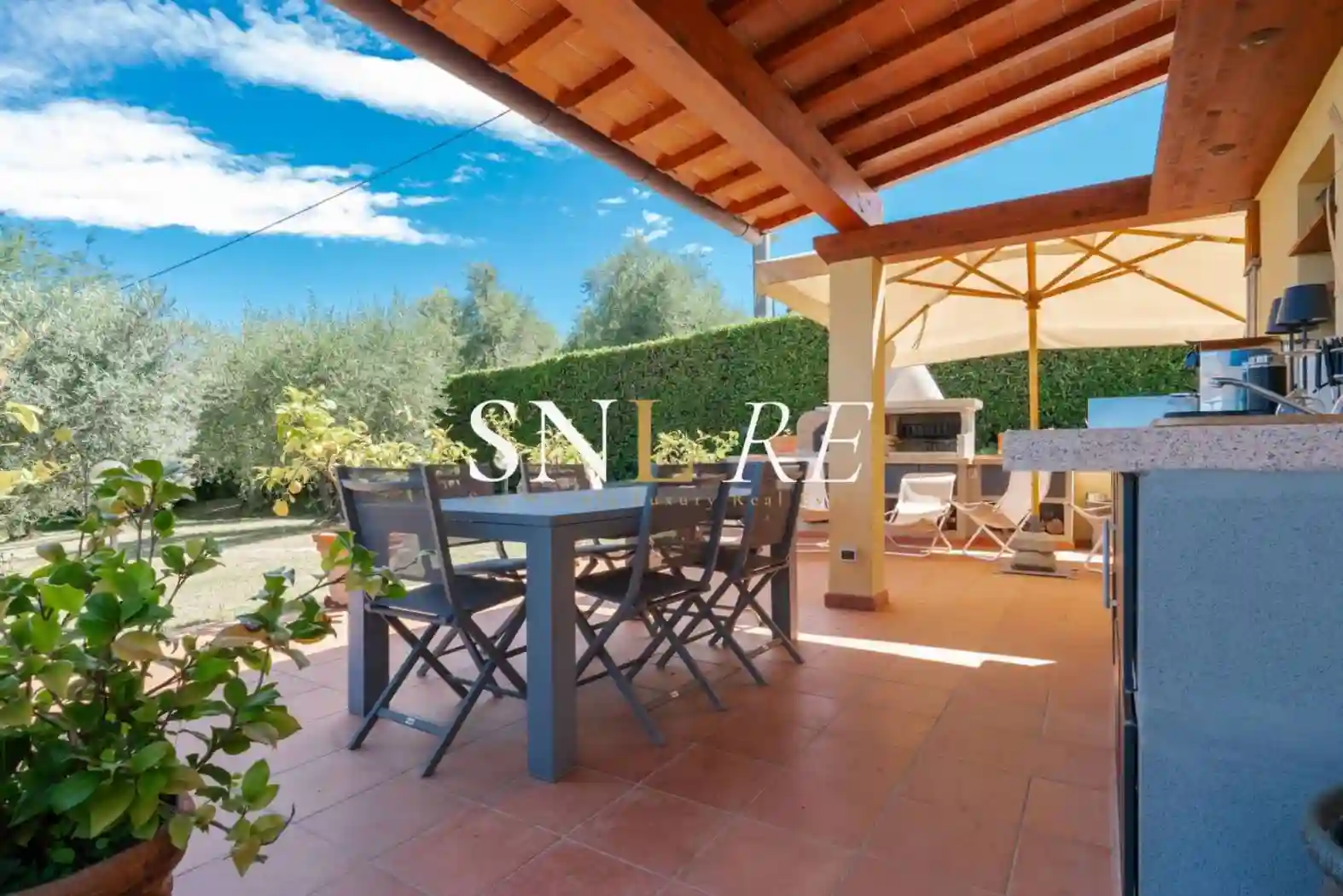 Villa - foto 2