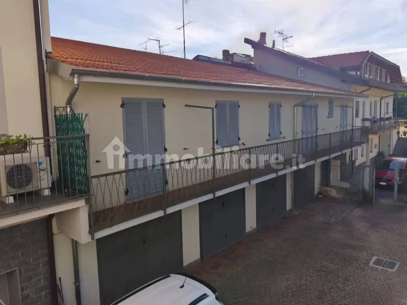 Appartamento in vendita a Venegono Inferiore