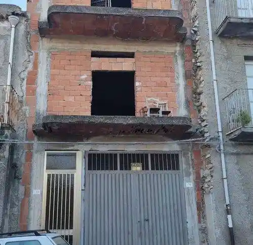 Rustico - Casale in vendita a Mazzarrà Sant'Andrea