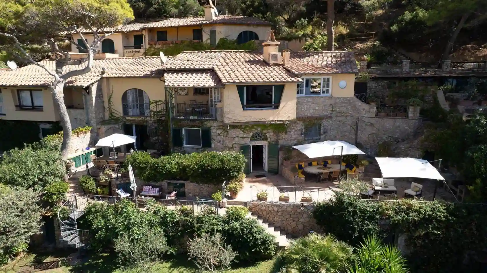 Villa - foto 2