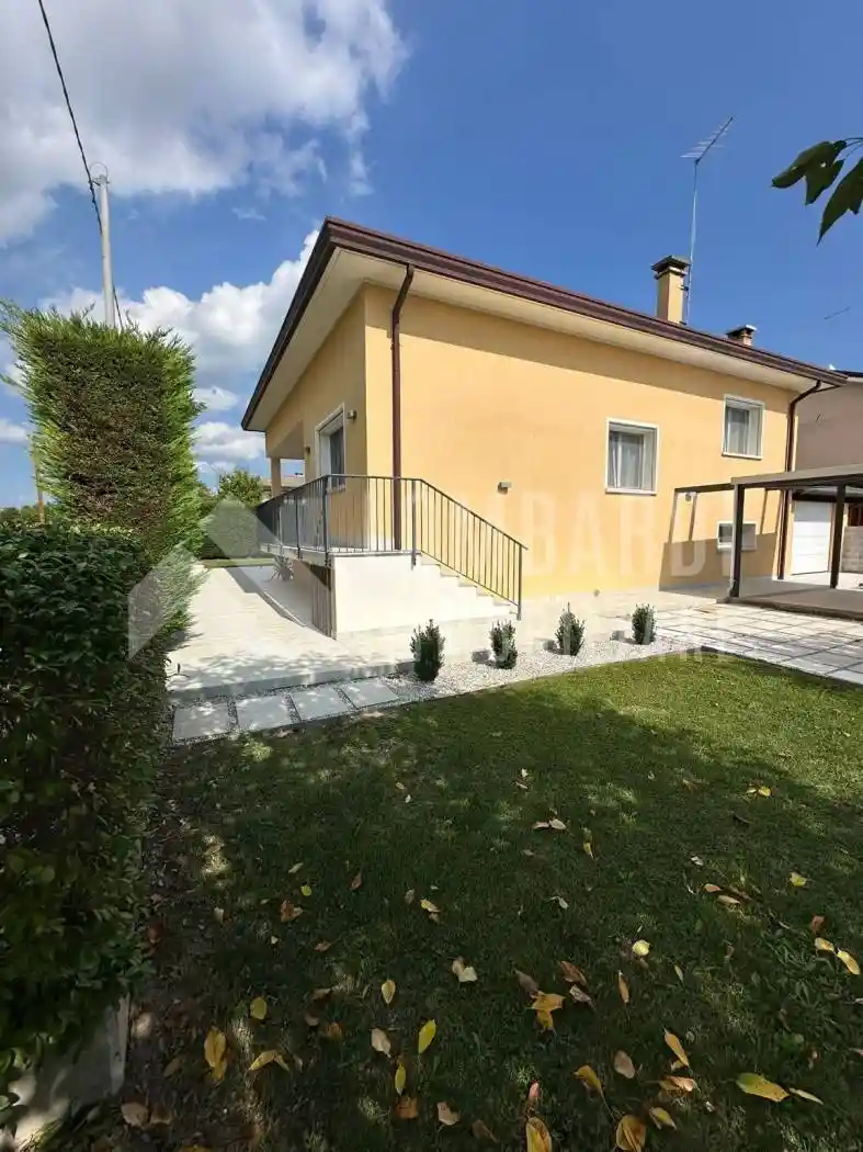 Villa in vendita a Roncade