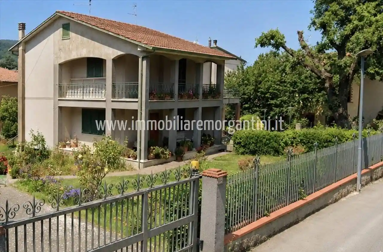 Villa in vendita a Sarteano