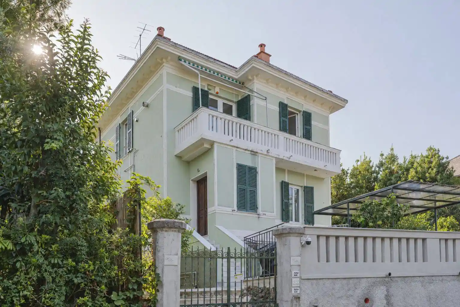 Appartamento in vendita a Genova