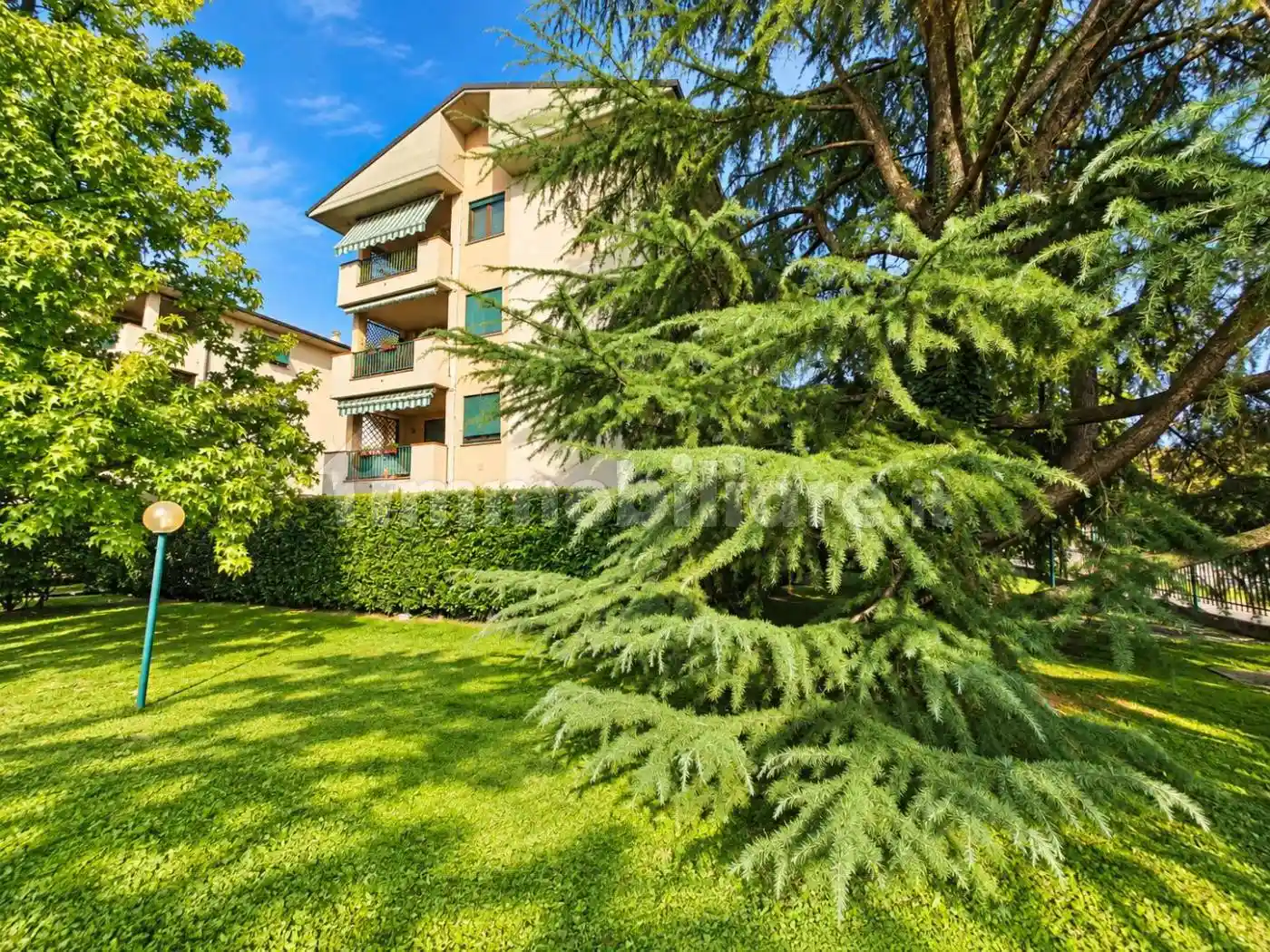 Appartamento in vendita a Villasanta