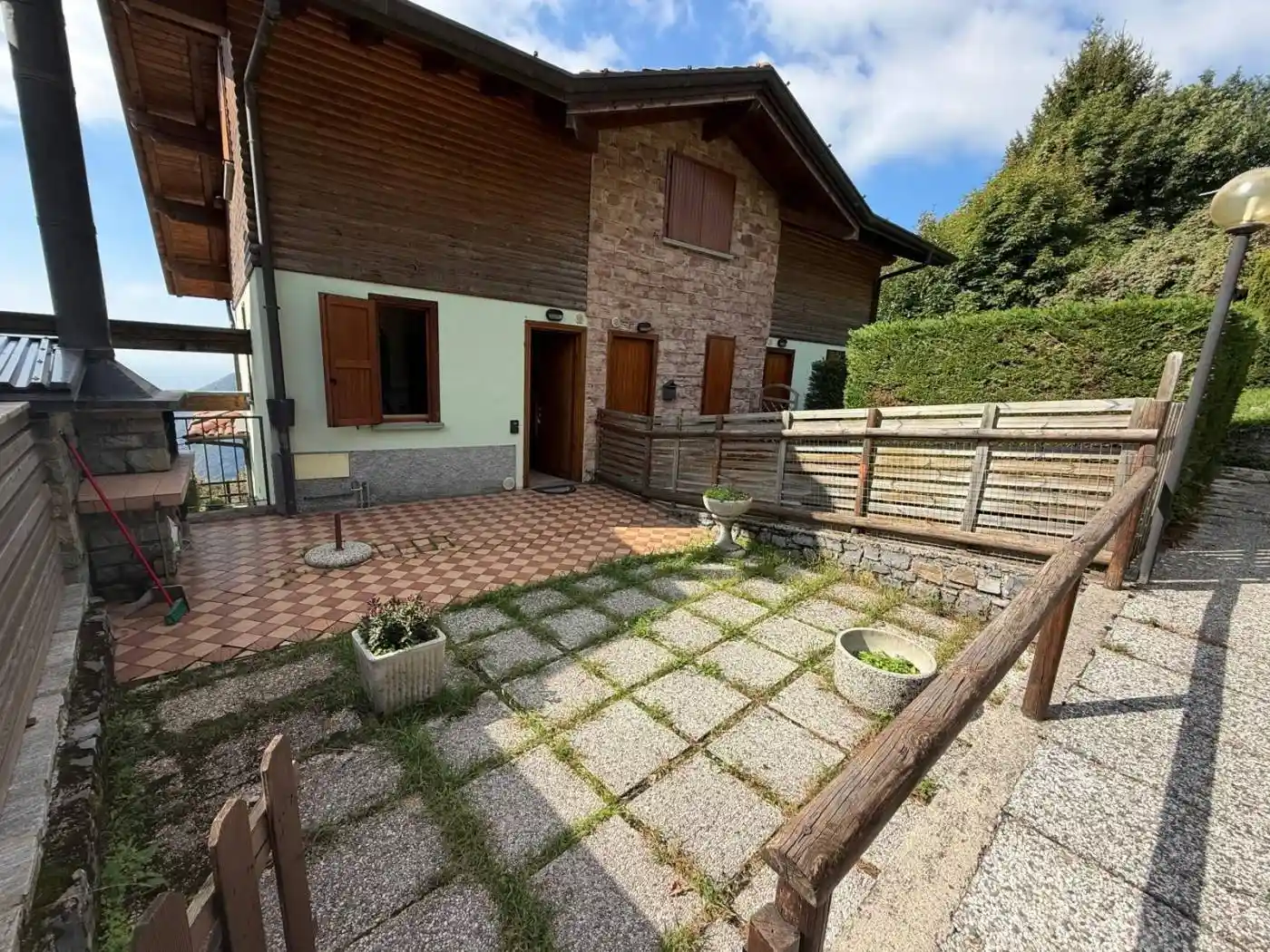 Appartamento in vendita a Selvino